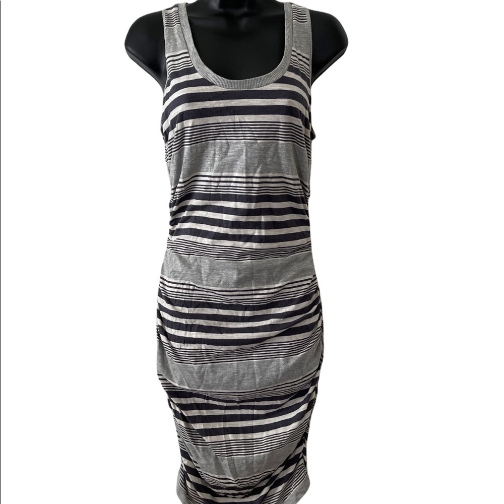 Converse One Star Maternity Dress